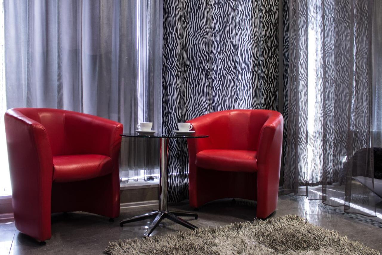 Hotel Aqvium à Dnipro Extérieur photo