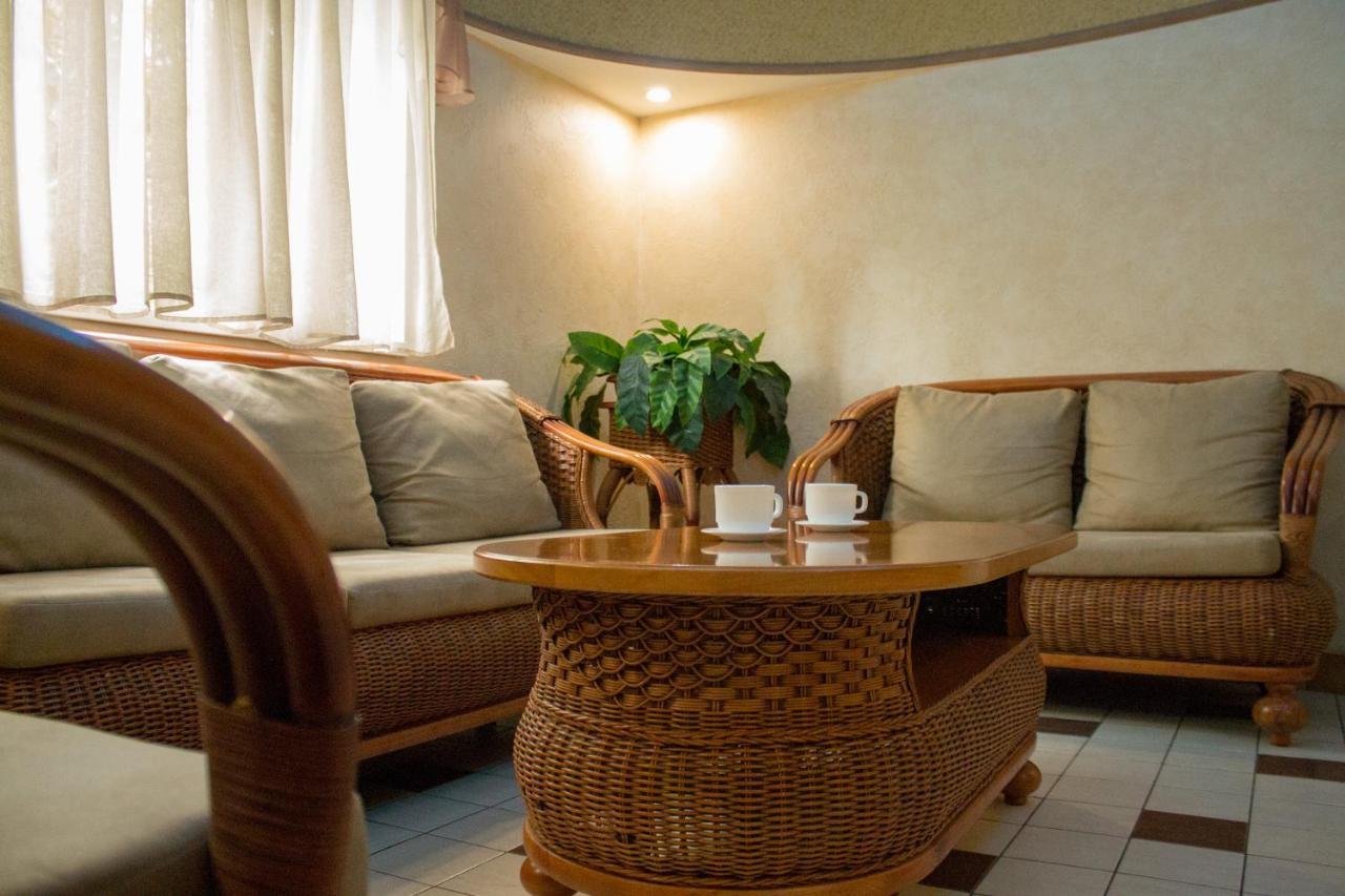 Hotel Aqvium à Dnipro Extérieur photo