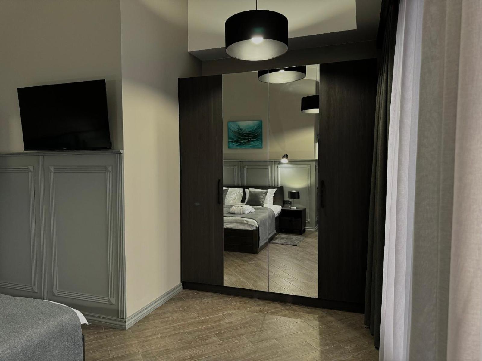 Hotel Aqvium à Dnipro Extérieur photo